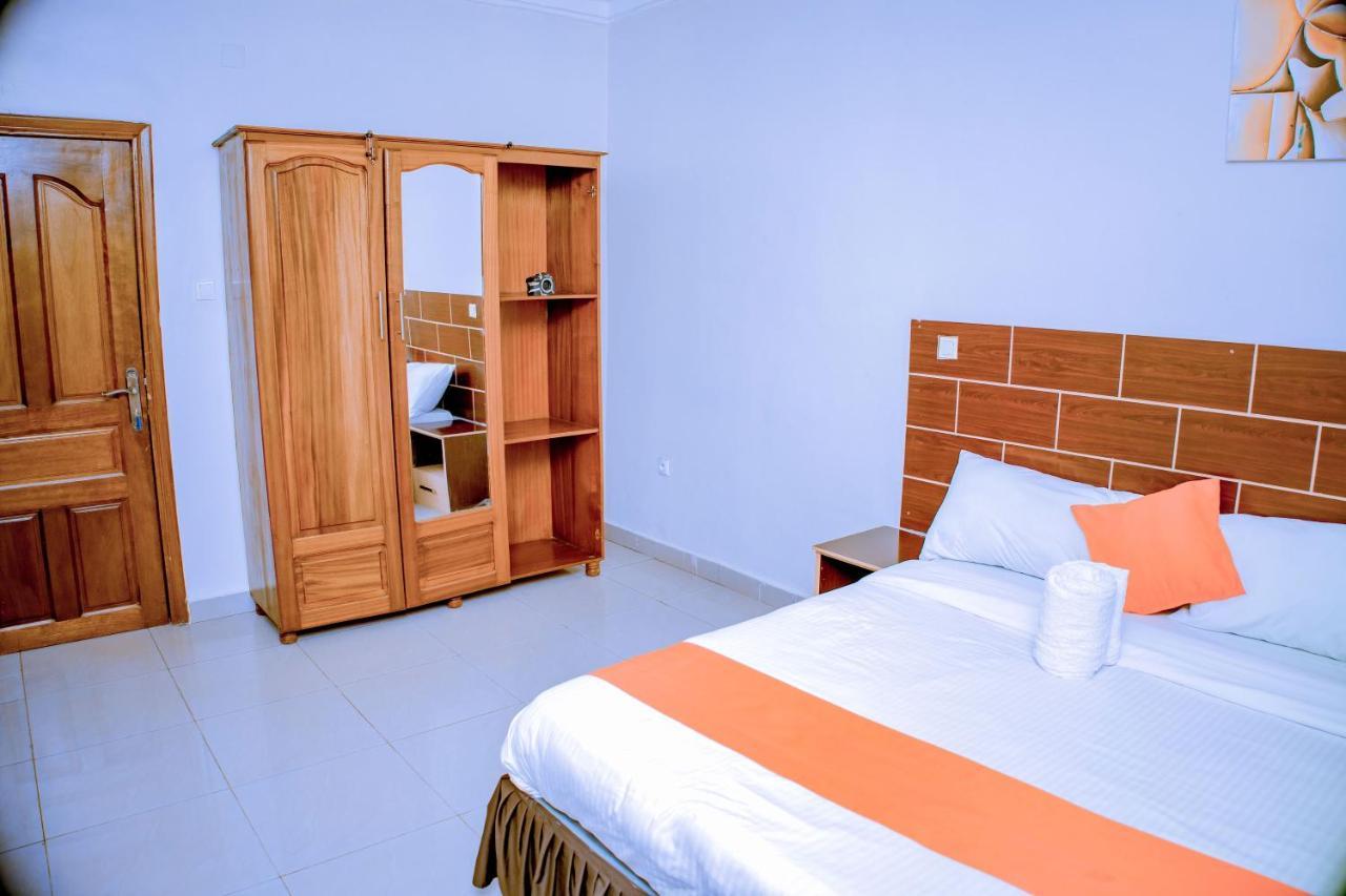 Dana Kigali Hotel Екстериор снимка